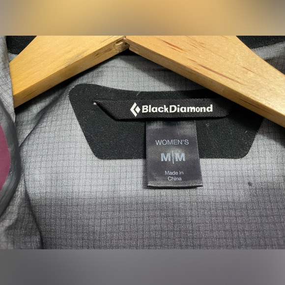 Black Diamond Women’s Sharp End Shell - Picture 16 of 16